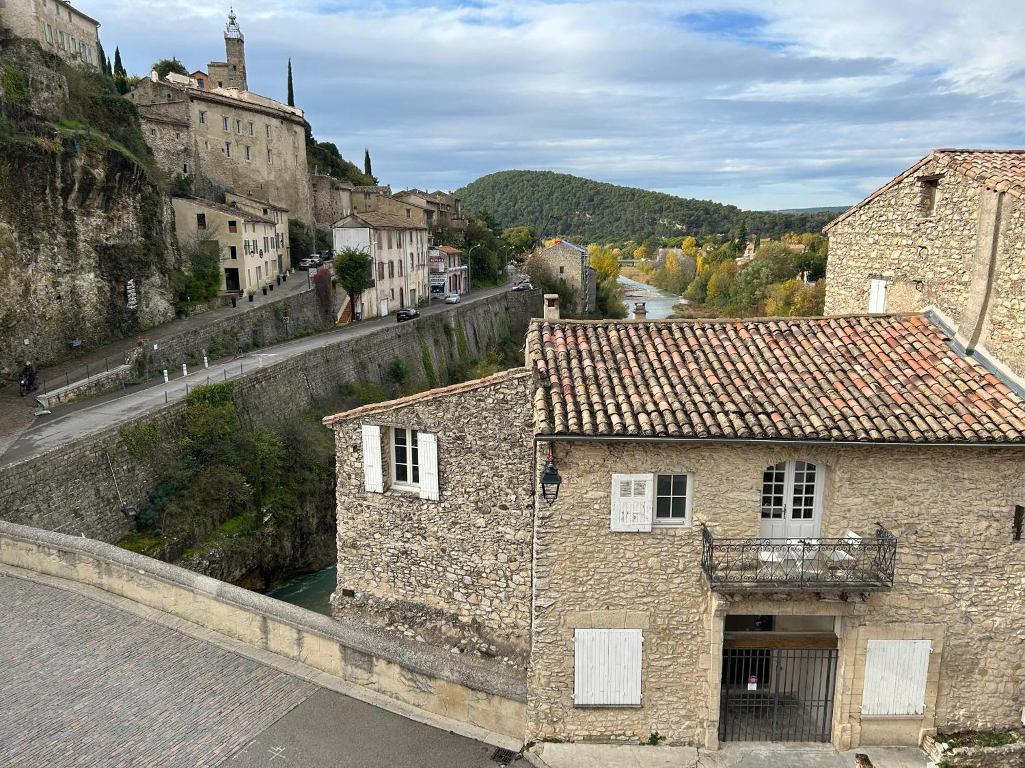 La Maison Du Pont Romain Vaison-la-Romaine Bagian luar foto